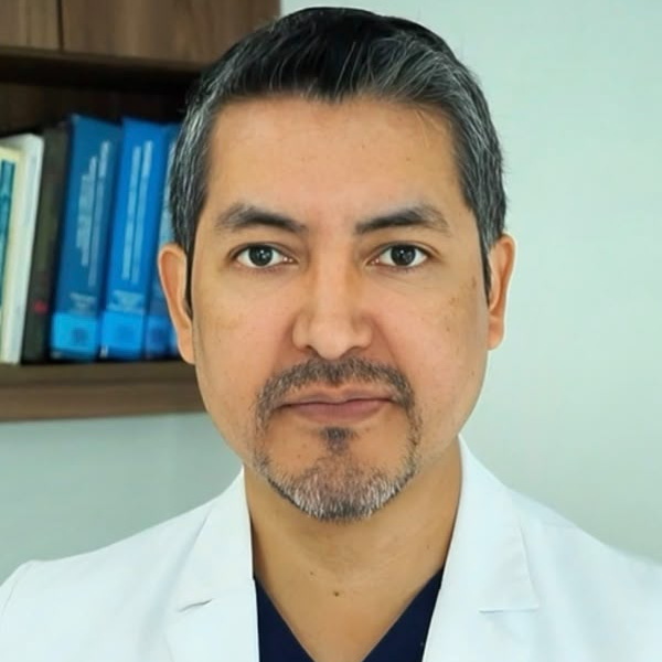Dr. Fausto Guanolema